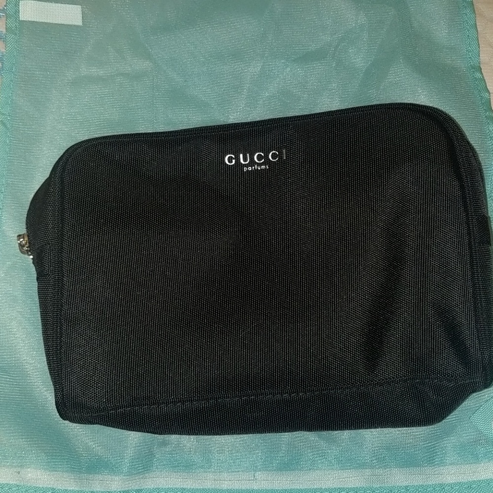 Gucci make up bag